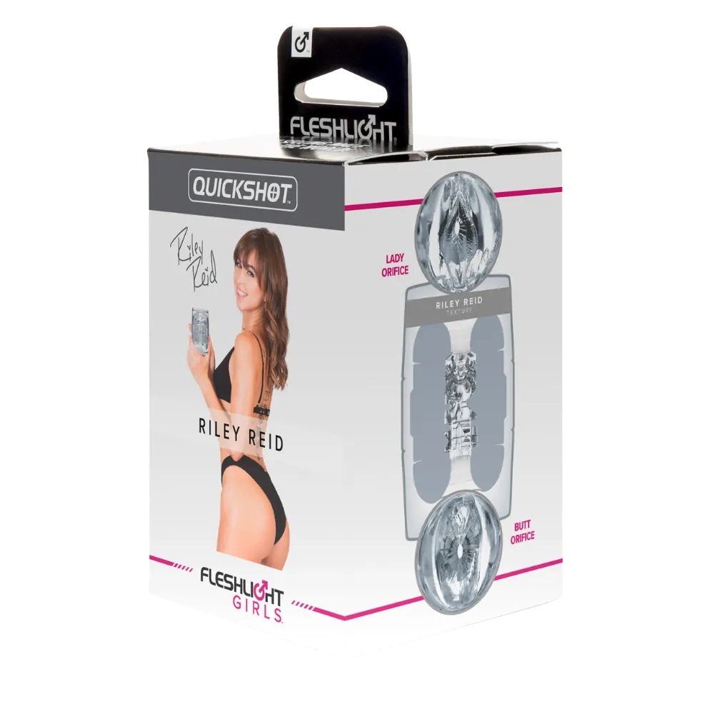Detaljebillede af Fleshlight Quickshot Riley Reid set ovenfra med fokus på den indvendige tekstur. Den gennemsigtige sleeve giver fuldt visuelt indblik i designet og understøtter både funktion og rengøringsvenlighed.