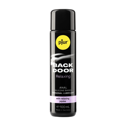 Pjur Back Door Relaxing 100 ml – en silikonebaseret glidecreme med beroligende jojoba, skabt til anal nydelse og komfort. Perfekt til dig, der ønsker blød, langvarig glid og afslappet oplevelse.
