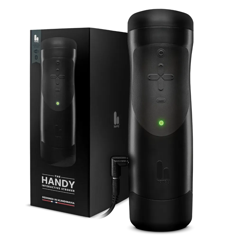 The Handy 1 set tæt på forfra med tydelig LED-indikator og styringsknapper. Fokuseret produktbillede af det nordiske design.